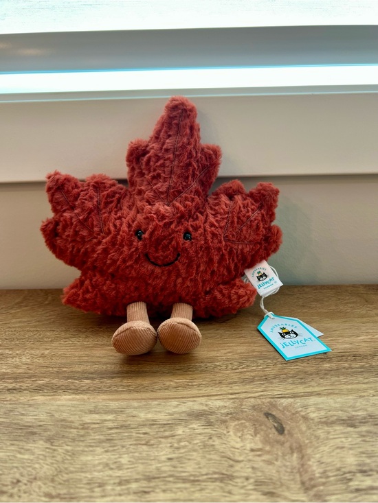Jellycat Other - Jellycat Amuseables Maple Leaf BNWT